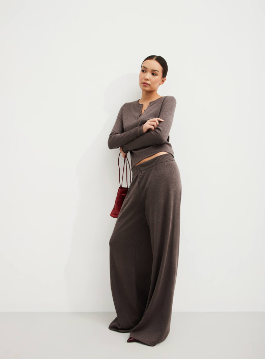Jane set with flared trousers and jumper cappuccino