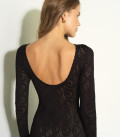 Openwork dress with an open back black LU