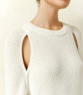Jumper with slits on the shoulders Fantasy milk