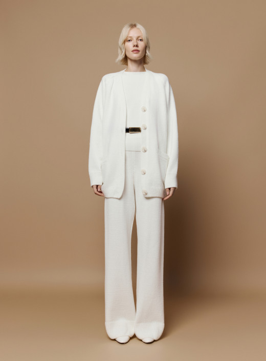 Костюм кардиган с майкой и брюками Нидея молоко