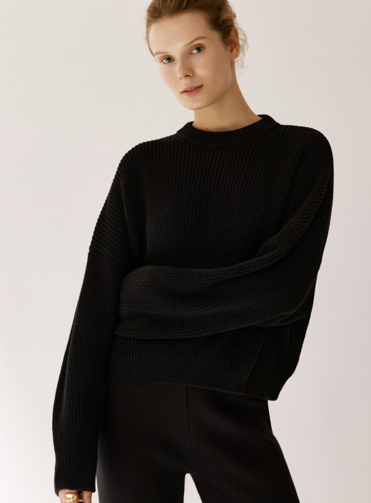 Свитер объемного кроя Comfort черный
