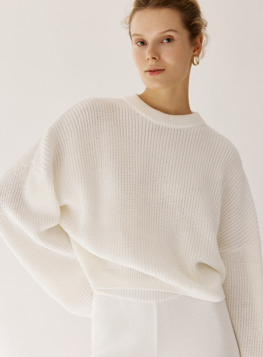 Свитер объемного кроя Comfort молоко