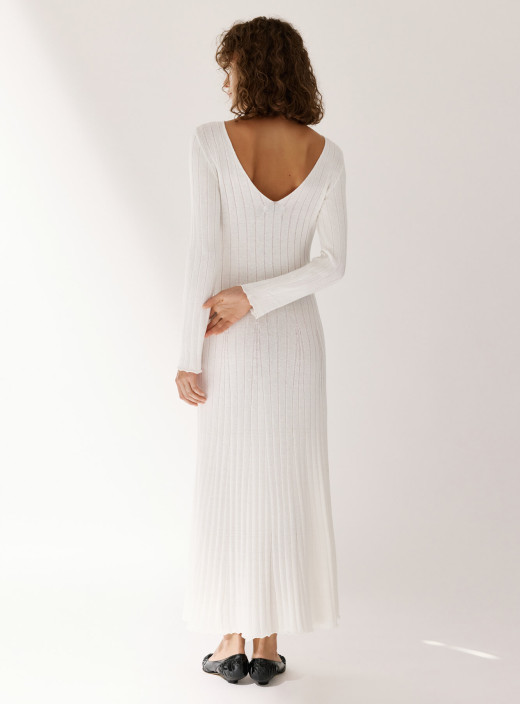 Платье с акцентным вырезом на спине Flow молоко