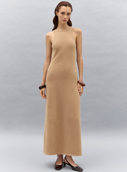 Платье макси из пушистой пряжи Touch карамель