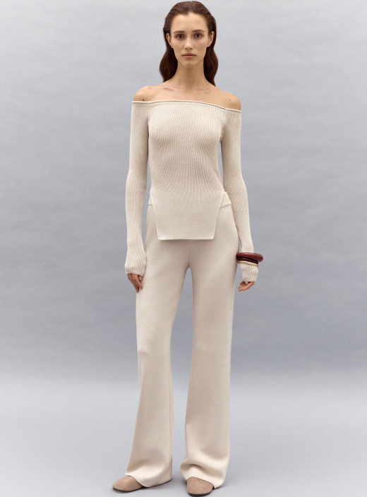 Nude-Longi: костюм с брюками и топом айвори