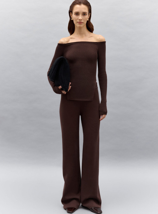 Nude-Longi: костюм с брюками и топом шоколад