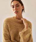 Noel: Set made of fluffy yarn with oversized sweater and mini skirt caramel