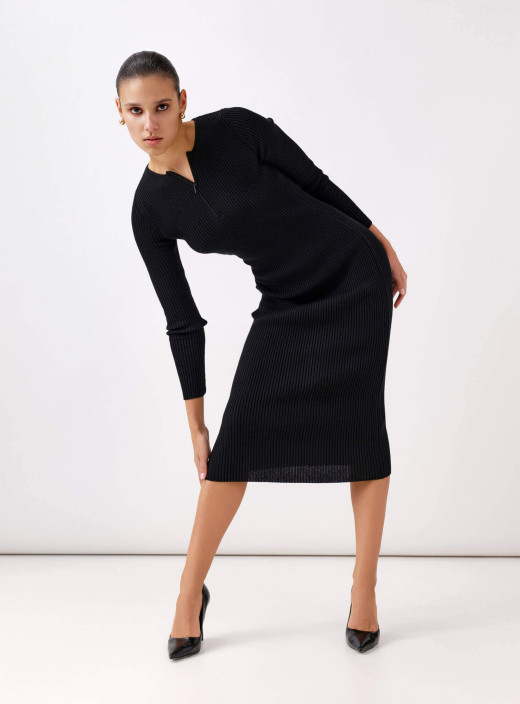 Cindy ribbed midi dress with zipper neckline black