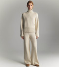 Vivienne-Nidea winter sweater and trousers set in light beige