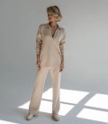 Suit jumper polo free cut with straight trousers from thick jersey cream