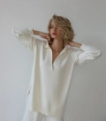 Suit jumper polo free cut with straight trousers from thick jersey milk