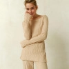 Pants with a textured pattern Primavera cream