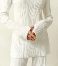 Pants with a textured pattern Primavera milk