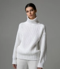 High neck sweater white