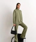 Oversized sweater with olive slits