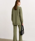 Oversized sweater with olive slits