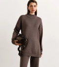 Straight trousers from dense jersey cappuccino