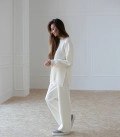 Oversized sweater with milk slits