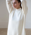 Oversized sweater with milk slits