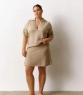 Polo jumper with a textured collar beige