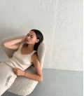Топ с плавным декольте Anita крем
