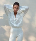 Blouse of openwork knitting milk