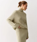 Sweater with a geometric print light olive