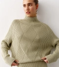 Sweater with a geometric print light olive