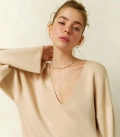 Costume Windy-Fly with jumper and flared trousers cream
