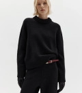 Sweater with cuffs Nidea black