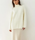 High neck sweater with a zipper Odion milk