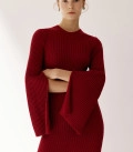 Secret Dress with slits on the sleeves burgundy