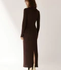 Nová Polo dress with a slit at the hem chocolate