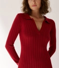Nová Polo dress with a slit at the hem burgundy