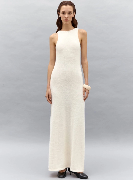 Maxi dress made of fluffy yarn Touch milk
