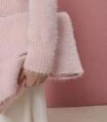 Сумка клатч из пушистой пряжи Soft Clutch розовая