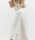 Monte High-Neck sweater milk