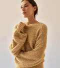 Noel: Set made of fluffy yarn with oversized sweater and mini skirt caramel