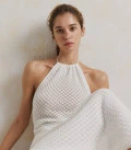 Openwork dress with an open back Leya milk