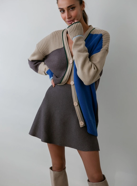 Mini skirt made of dense jersey cappuccino