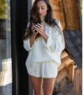 Monte High-Neck sweater milk