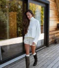 Monte High-Neck sweater milk