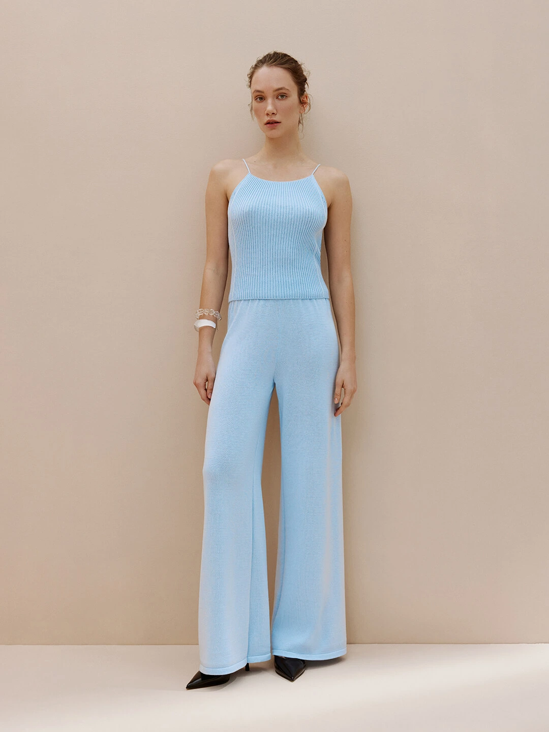 Wide blue pants from the brand 25 UNION
